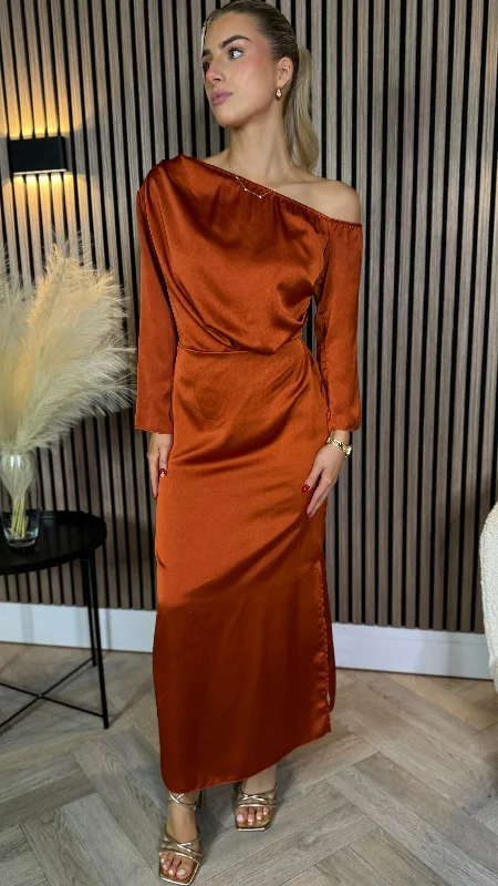 Big Discounts Tamera Rust Off The Shoulder Long Sleeved Ruched Midi Dress