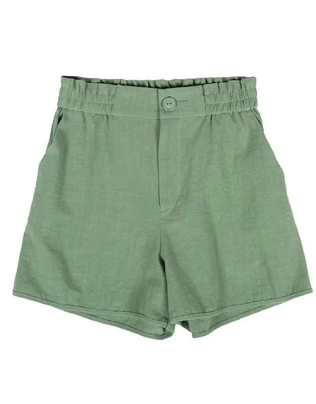 Street Style Discounts Women's Vega Short In Aloe