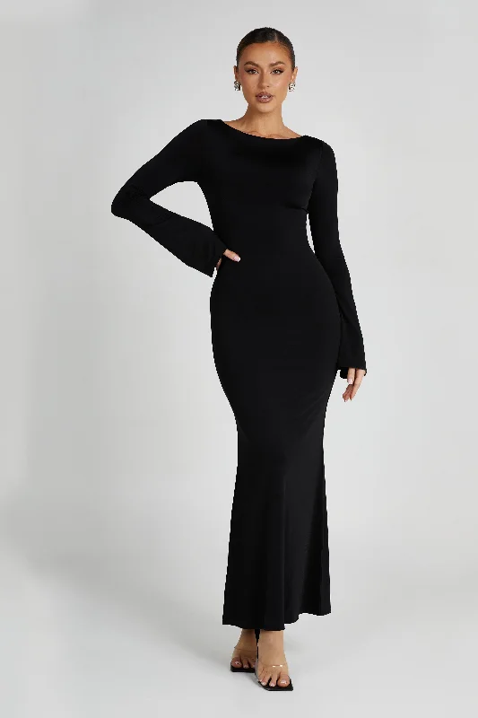 Women's Elegant Garments Tarna Slinky Fishtail Maxi Dress - Black