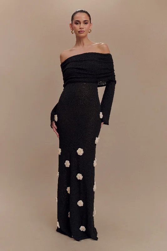 Vintage-Inspired Garments Kiki Off Shoulder Knit Rose Maxi Dress - Black/White