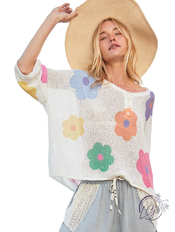 Charming Women's Holiday Apparel Ivory Bloom Pullover