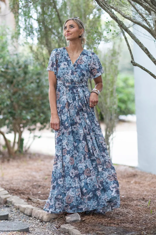 Women's Layered Outfit Slate Blue Blouse Floral Waist Band Maxi Dress