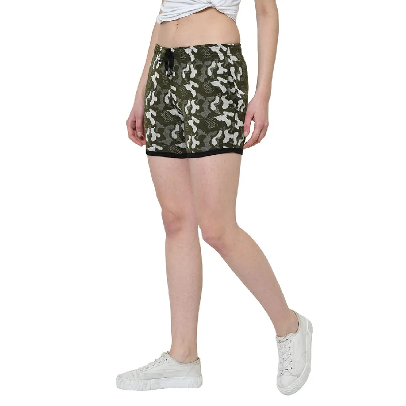 Women's Casual Outfit Mack Jonney Green Color Shorts For Women