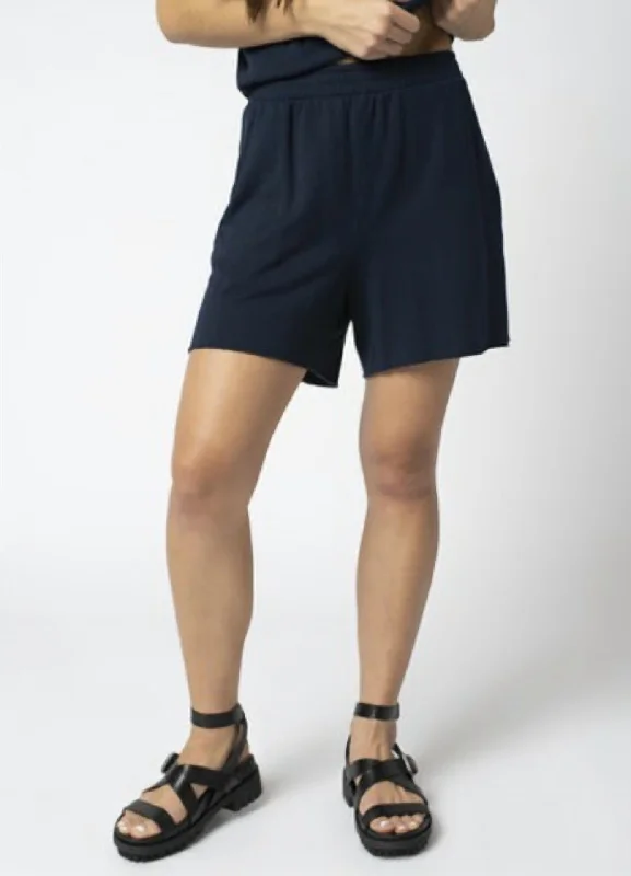 Vintage-Inspired Style Offers Softest Fleece Straight Leg Short In Black