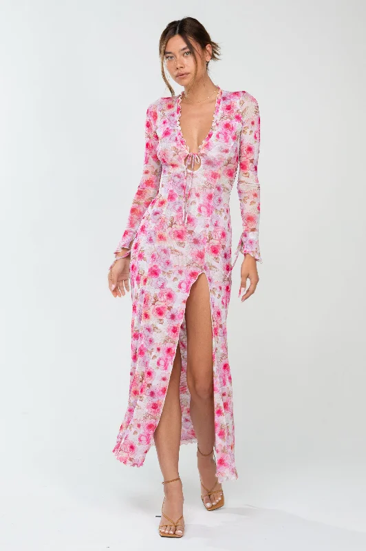 Unleash Your Fashion Lennon Maxi in Petal