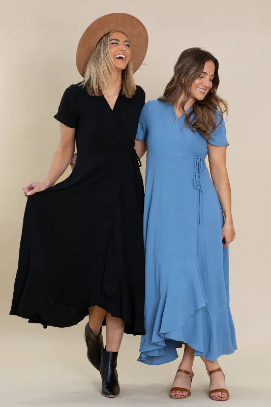 Break Fashion Norms Solid Surplice Maxi Dresses With Short Sleeves